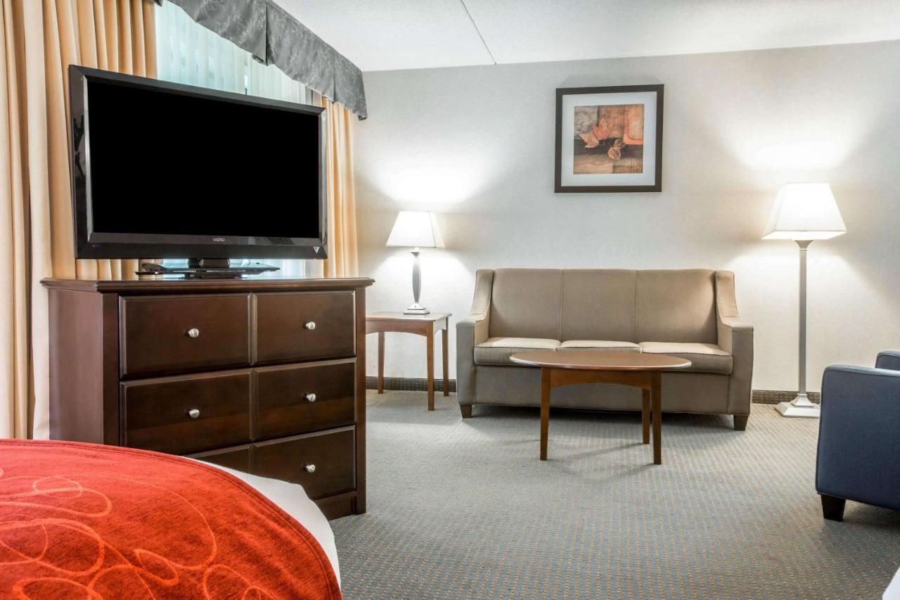 Comfort Suites South Burlington Near University ภายนอก รูปภาพ