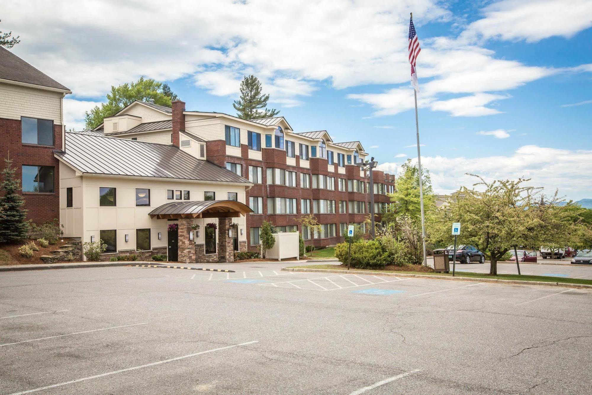 Comfort Suites South Burlington Near University ภายนอก รูปภาพ